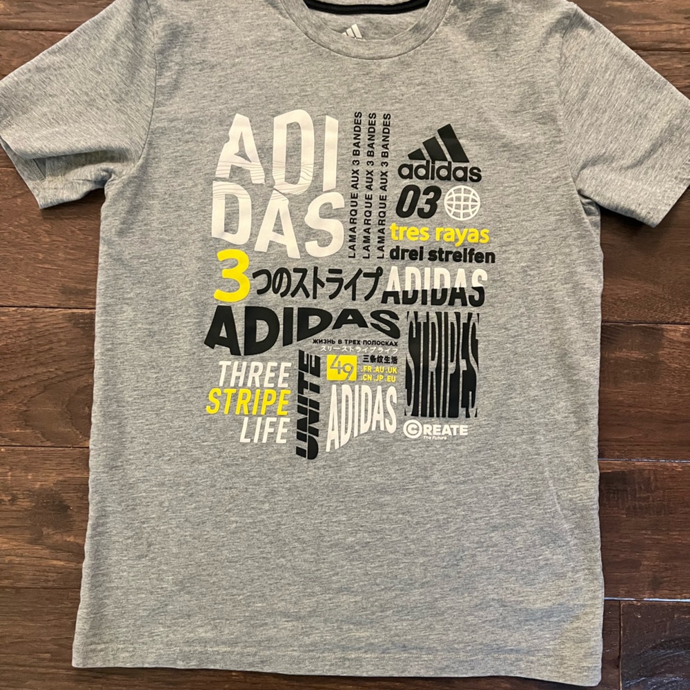 Gray Adidas Graphic T-Shirt